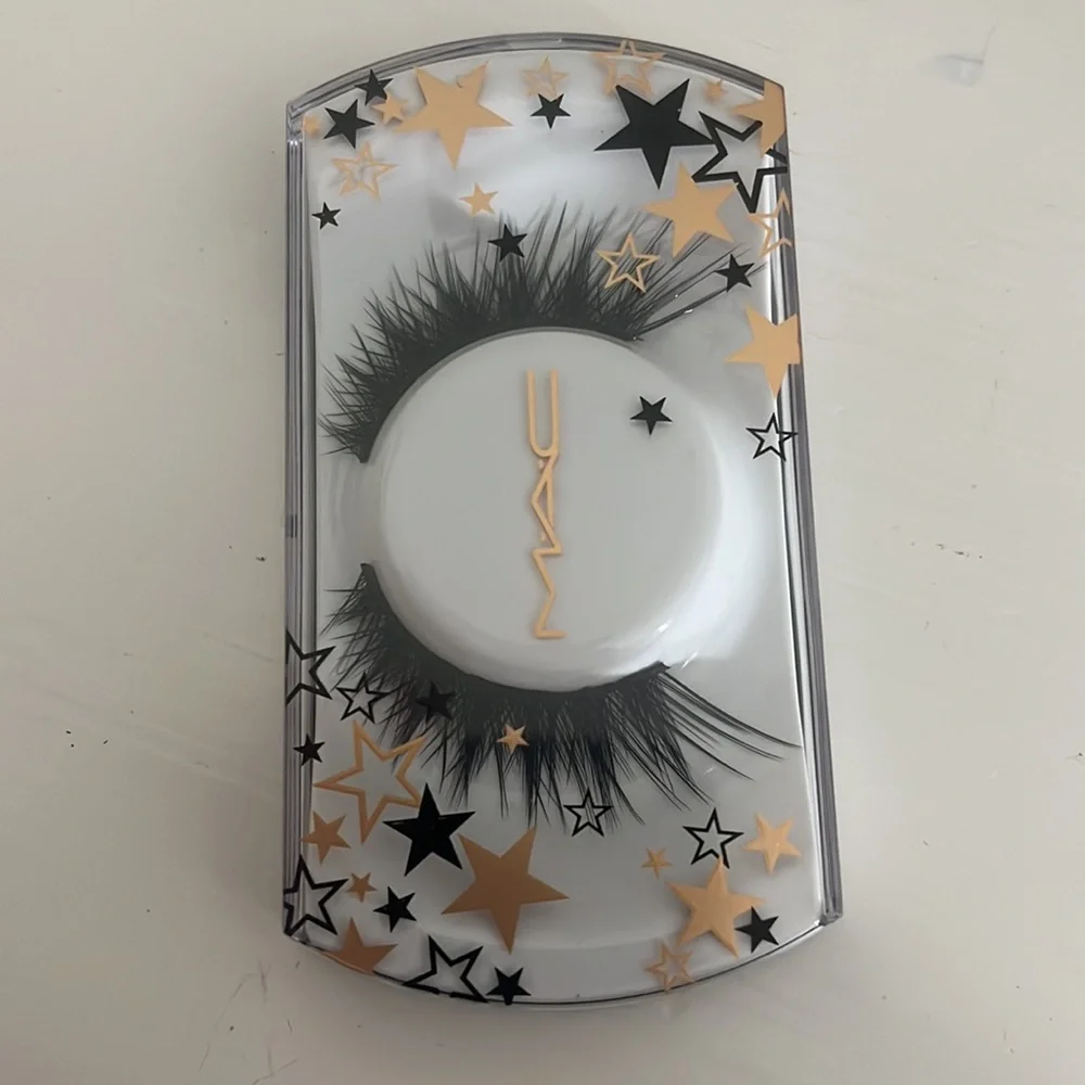 💖LUXURY LASHES BUNDLE W/ FREE GIFT
